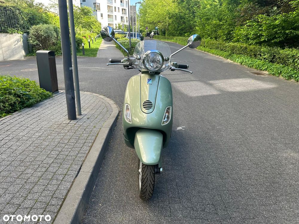 Piaggio Vespa - 3
