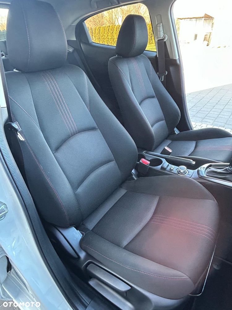 Mazda 2 SKYACTIV-G 90 Homura - 23
