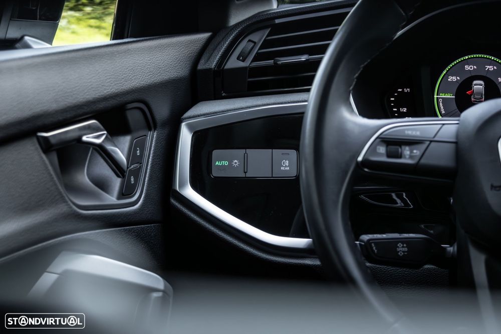 Audi Q3 Sportback 45 TFSIe S tronic - 27