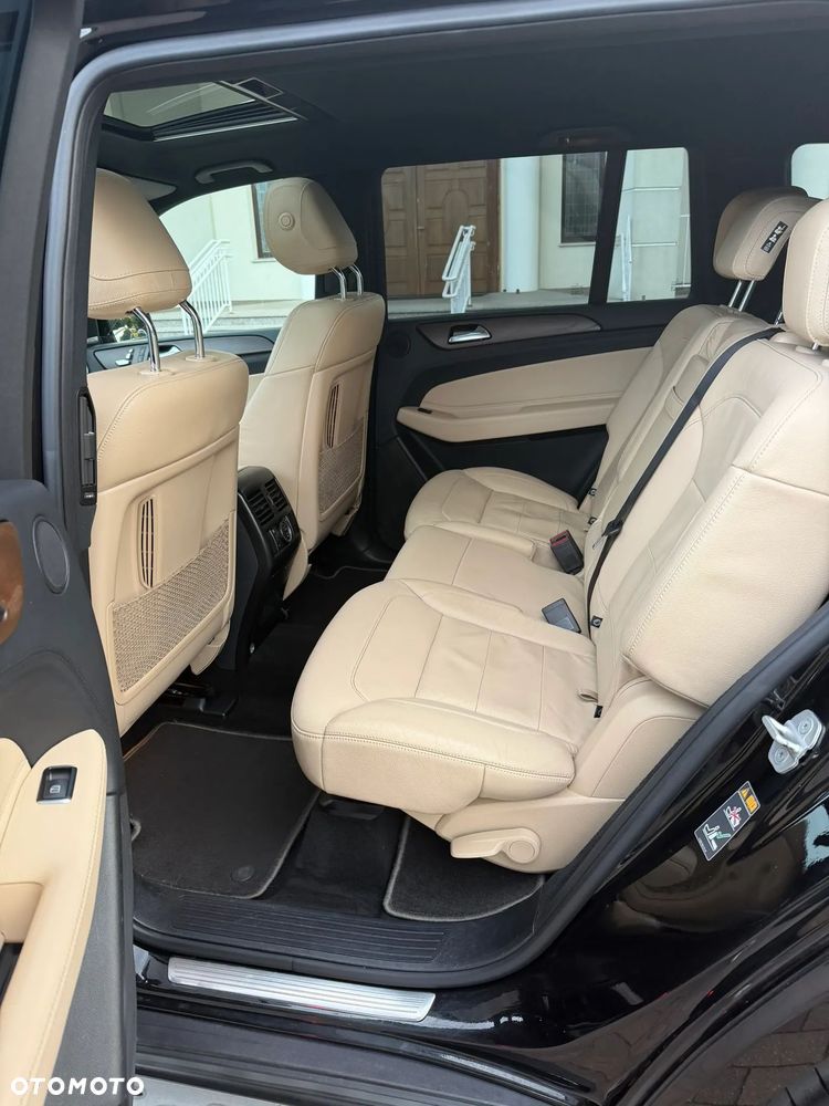 Mercedes-Benz GLS 350 d 4Matic 9G-TRONIC AMG Line - 16