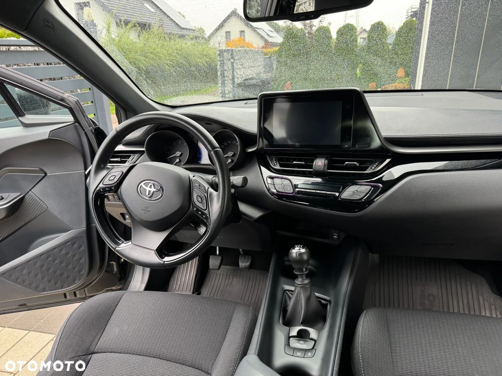 Toyota C-HR 1.2 T Premium - 11