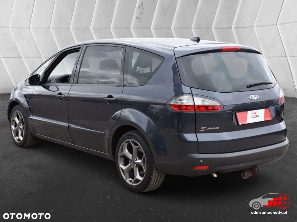 Ford S-Max - 8