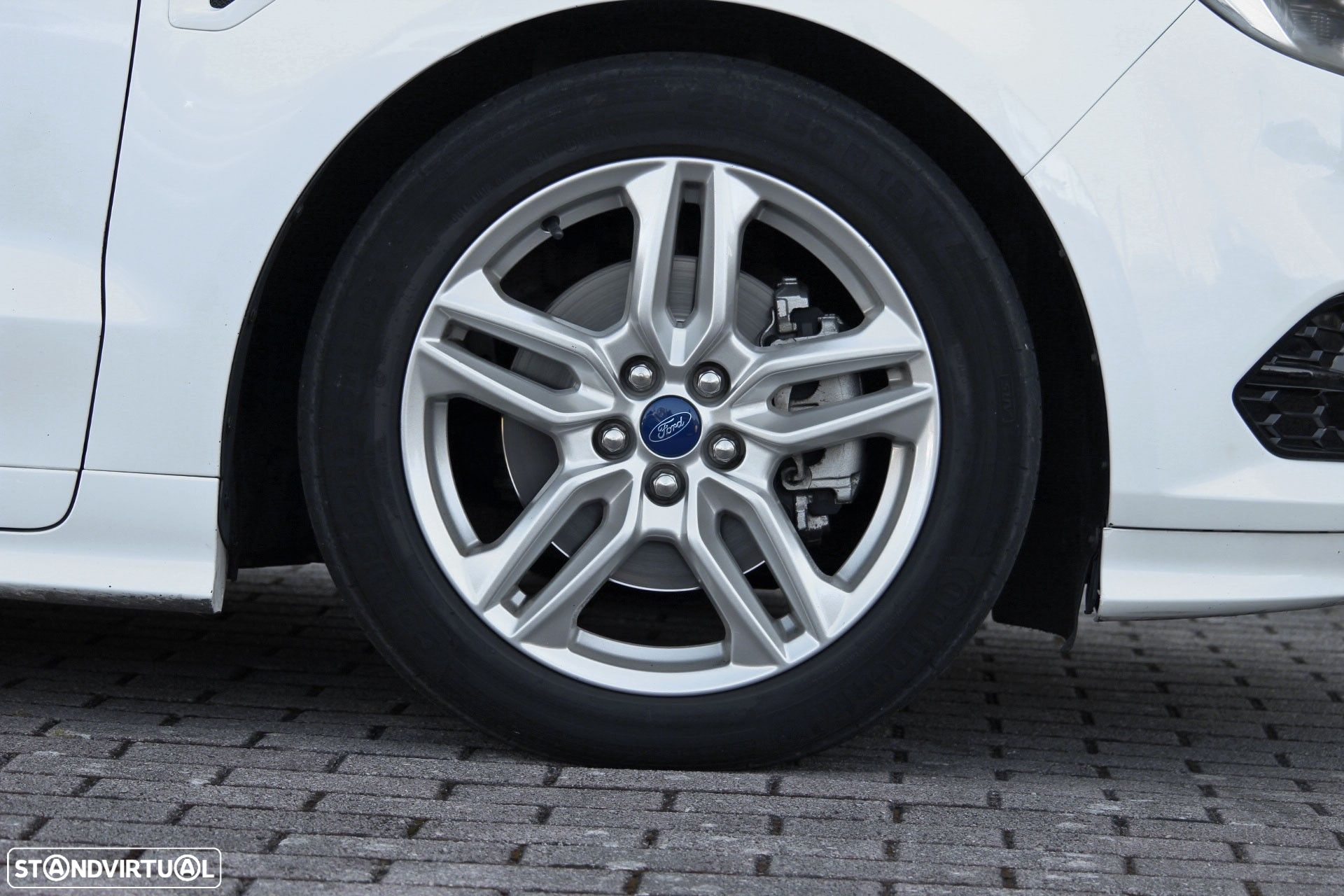 Ford S-Max 2.0 TDCi ST-Line Powershift - 24