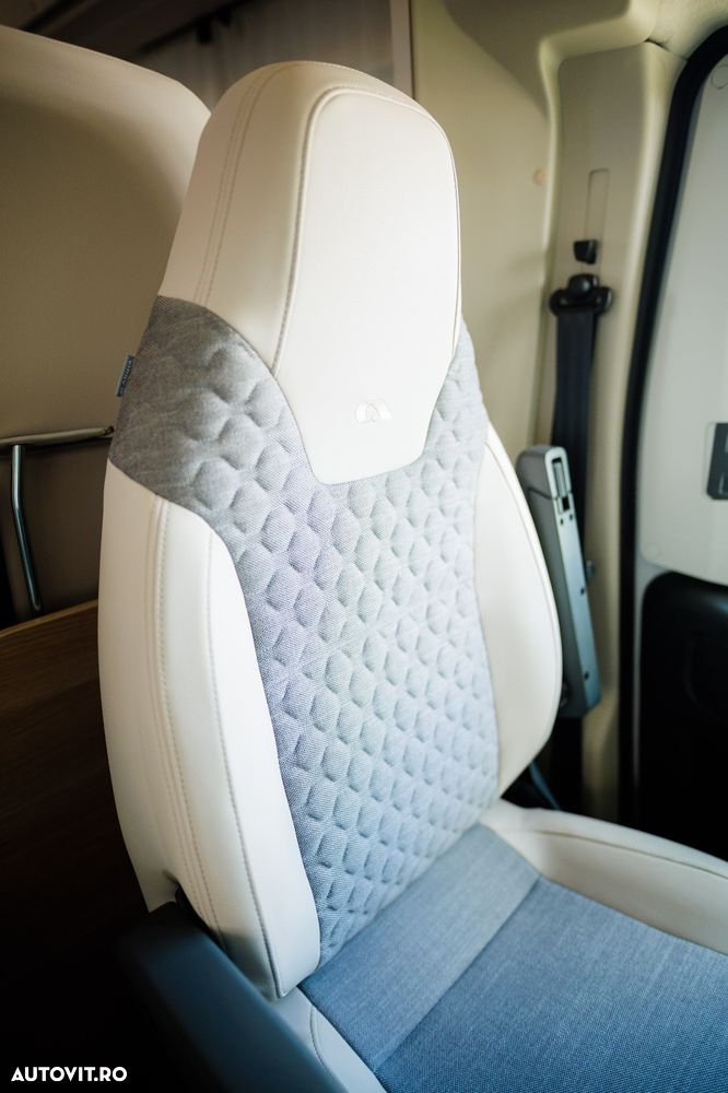Adria CORAL XL 600DP - 9