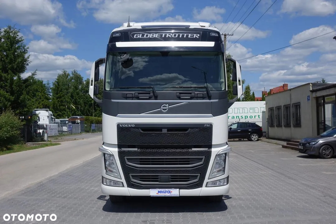 Volvo FH 500 GLOBETROTTER / STANDARD/ AUTOMAT / EURO 6 / LODÓWKA / KLIMATYZACJA POSTOJOWA/ 2 ZBIORNIKI PALIWA - 2