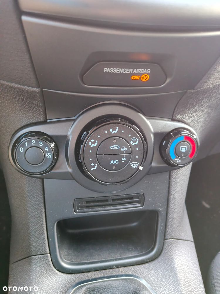 Ford Fiesta 1.0 Start-Stop Trend - 34