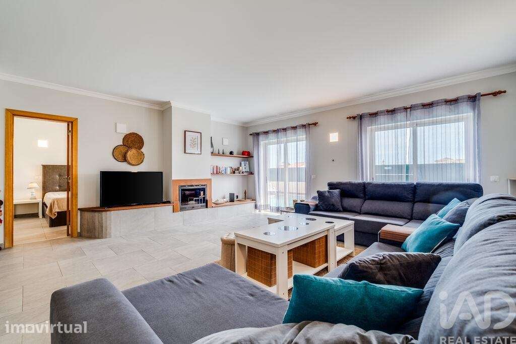 Casa / Villa T4 em São Gonçalo de Lagos de 180 m2 - Grande imagem: 3/38