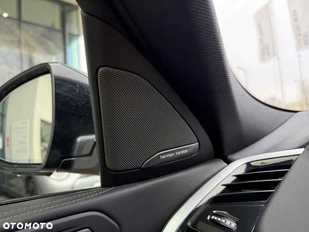 BMW X6 xDrive40d - 14