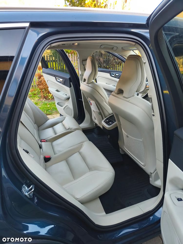Volvo XC 60 T5 AWD Geartronic Inscription - 8