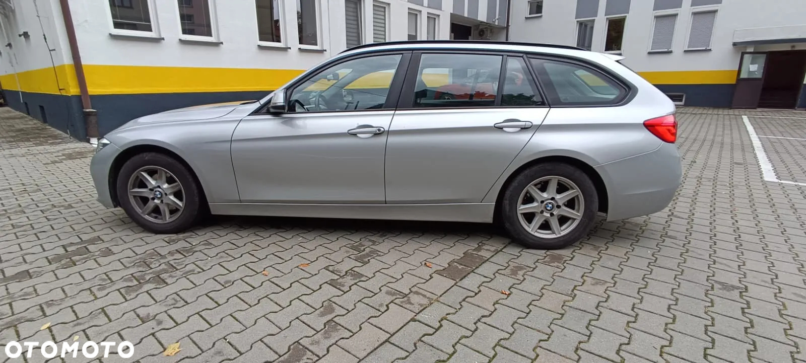 BMW Seria 3 318d - 7