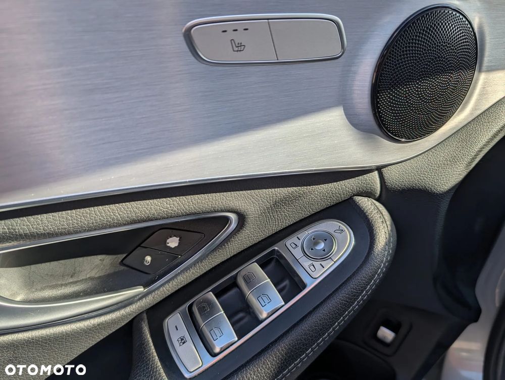 Mercedes-Benz Klasa C 180 - 18