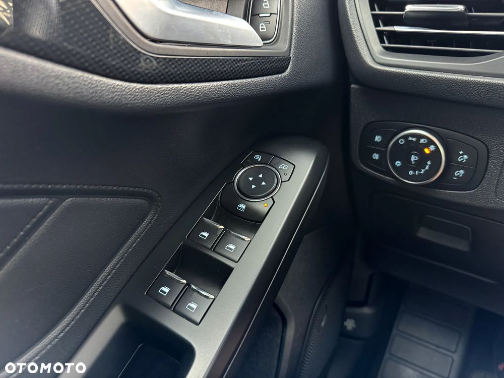Ford Focus - 15