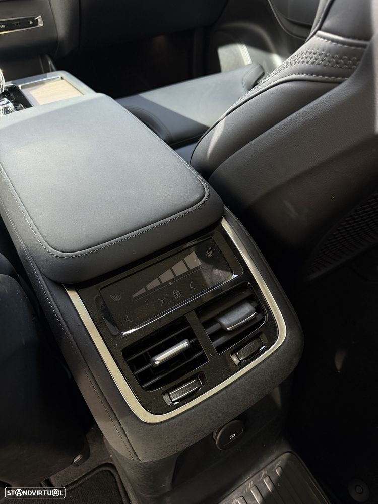 Volvo XC 90 2.0 T8 PHEV Plus Bright AWD - 8