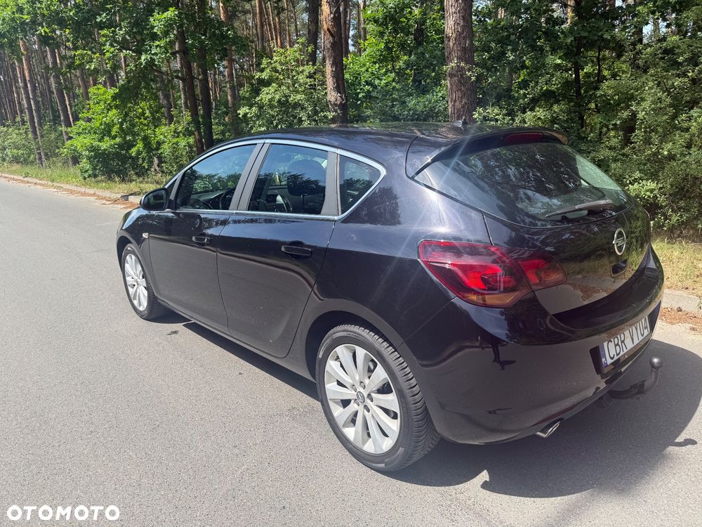 Opel Astra 1.4 T Sport - 8