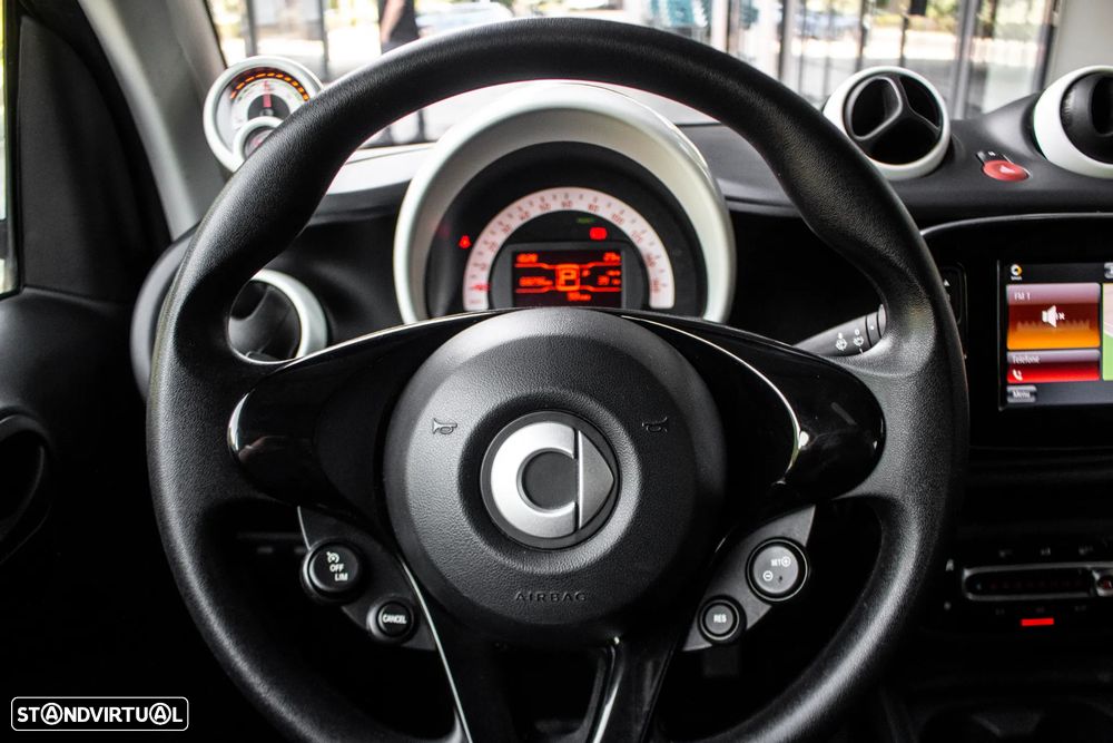 Smart ForTwo Coupé EQ - 13