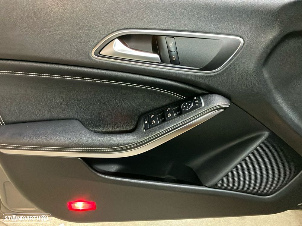 Mercedes-Benz CLA 180 d Shooting Brake Urban Aut. - 22