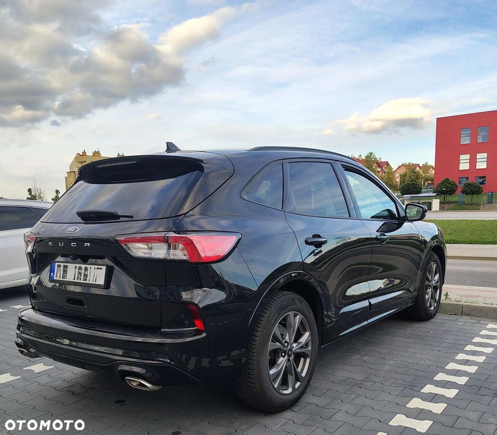 Ford Kuga 1.5 EcoBoost ST-LINE - 4
