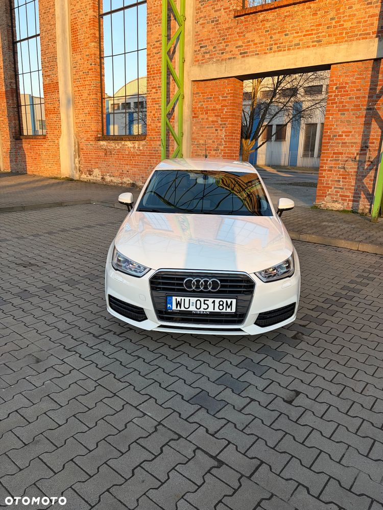 Audi A1 Sportback 1.0 TFSI S tronic - 2