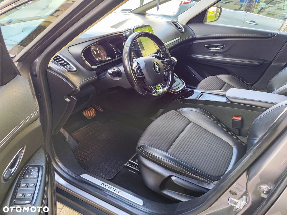 Renault Scenic 1.5 dCi Privilege EDC - 13