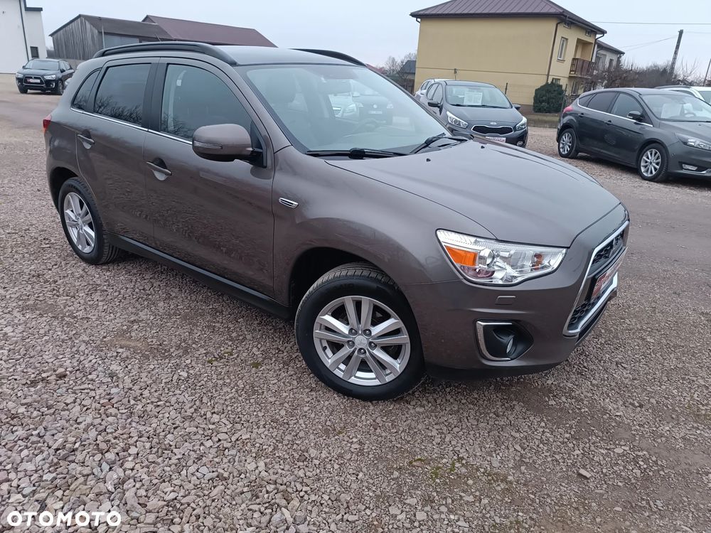 Mitsubishi ASX 1.8 DI-D 2WD Inform - 11