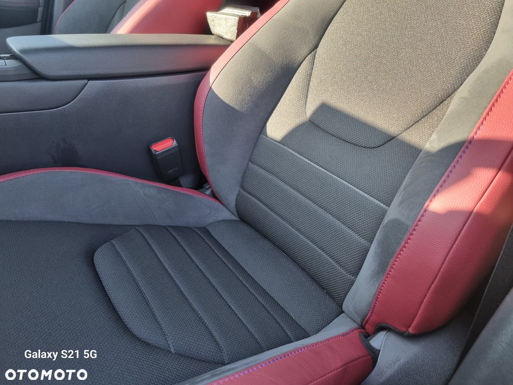 Toyota C-HR 2.0 PHEV Dynamic Force Tokyo Edition - 3