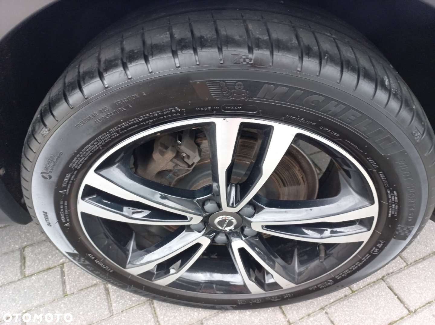 Volvo V90 Cross Country - 9
