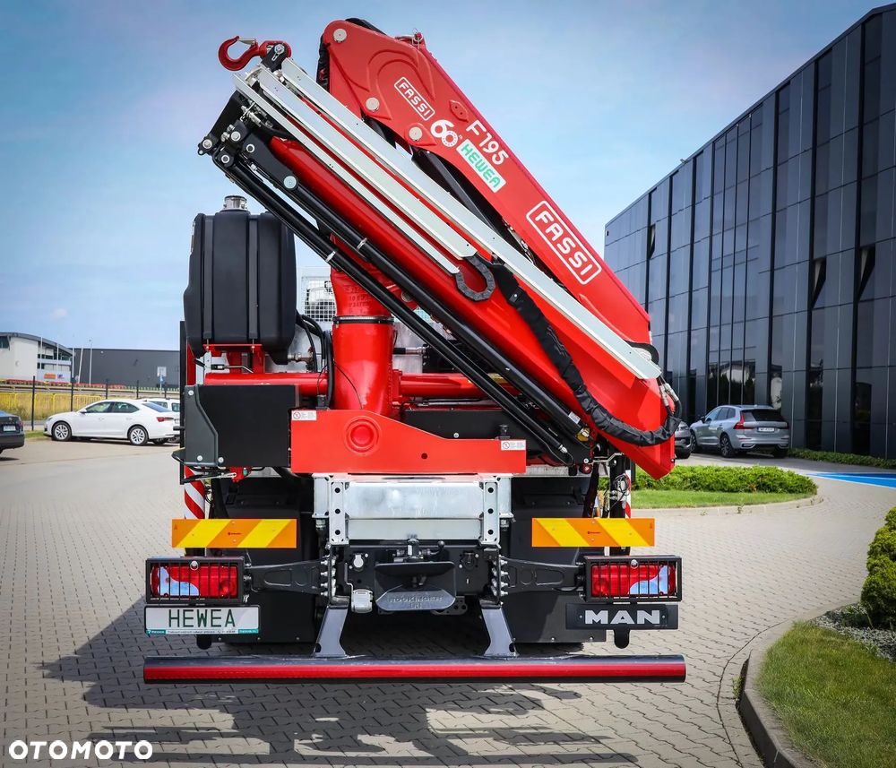 MAN TGS 33.480 6X4 BL CH Żuraw FASSI F195A.1.23 + skrzynia - 3