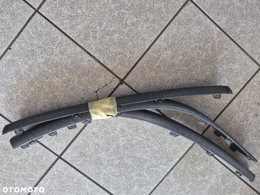 Listwy zderzaka przód Volvo V70 2000-2004 komplet - 1