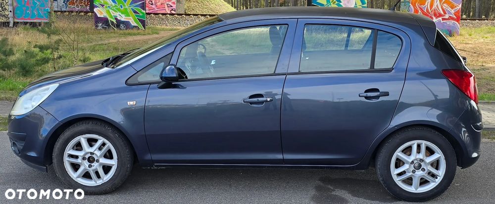 Opel Corsa 1.4 16V Selection 110 Jahre - 7