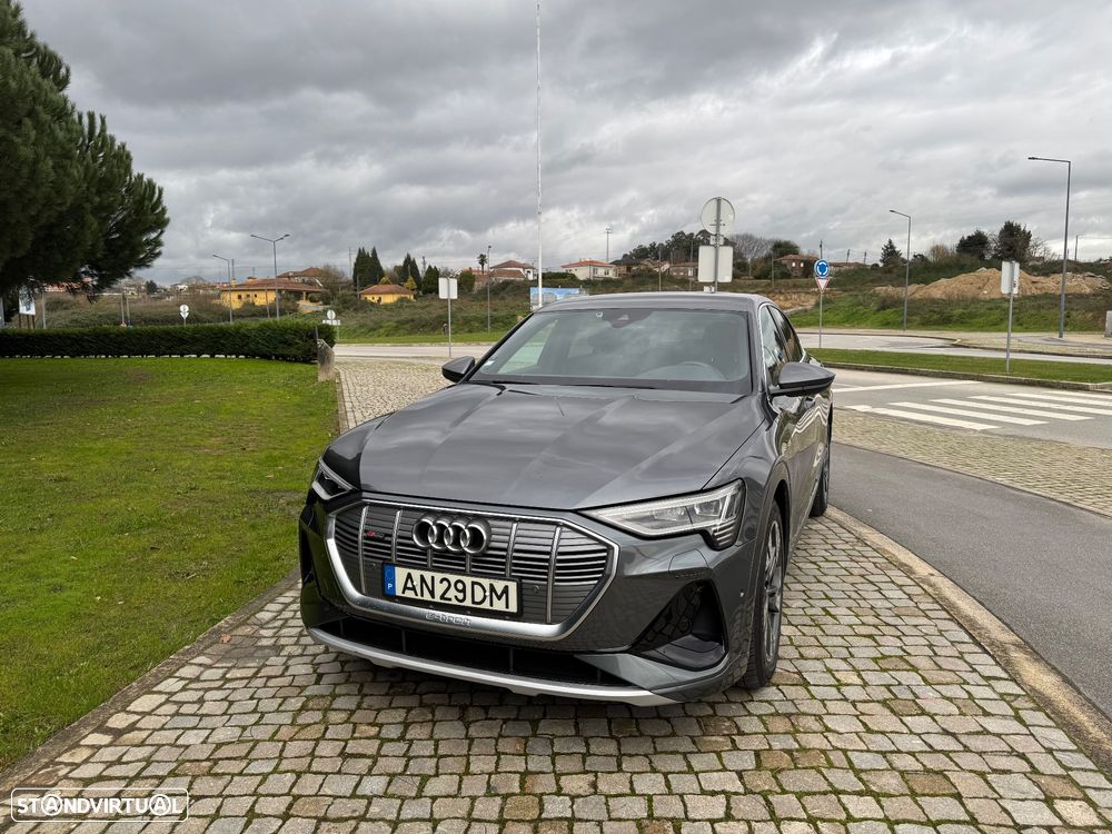 Audi e-tron 55 quattro S line - 2
