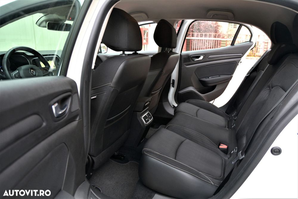 Renault Megane BLUE dCi 115 BUSINESS EDITION - 16