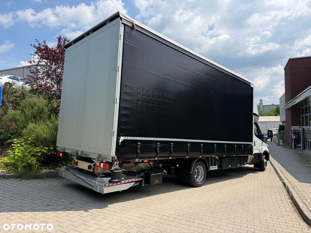 Iveco Daily 70C - 12