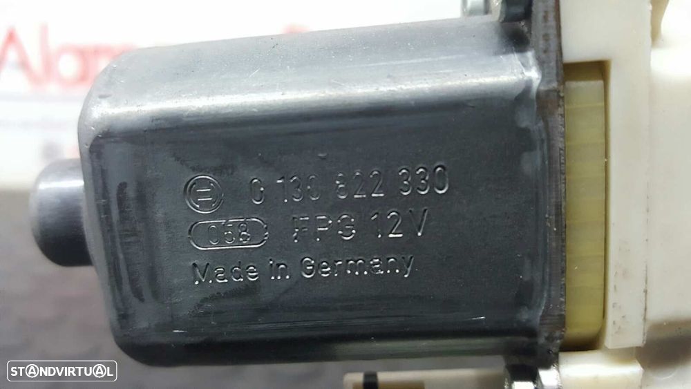 MOTOR ELEVADOR TRASEIRO ESQUERDO RENAULT MEGANE III BERLINA 5 P AUTHENTIQUE - 4