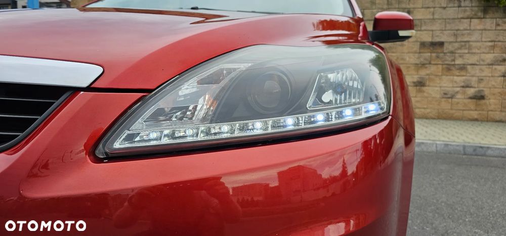 Ford Focus 1.6 Ti-VCT Titanium - 13