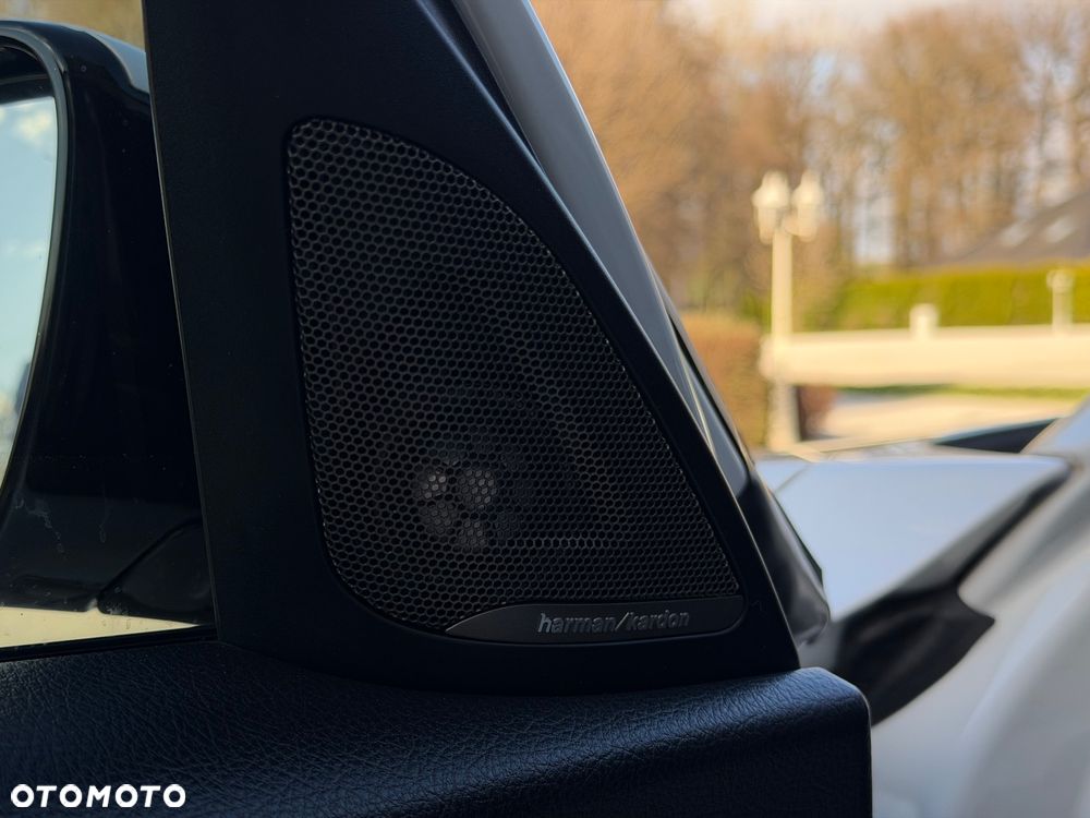 BMW Seria 1 120d M Sport Shadow - 30