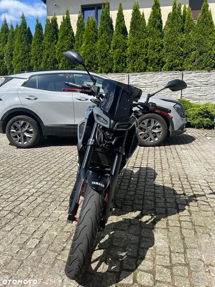 Yamaha MT - 3
