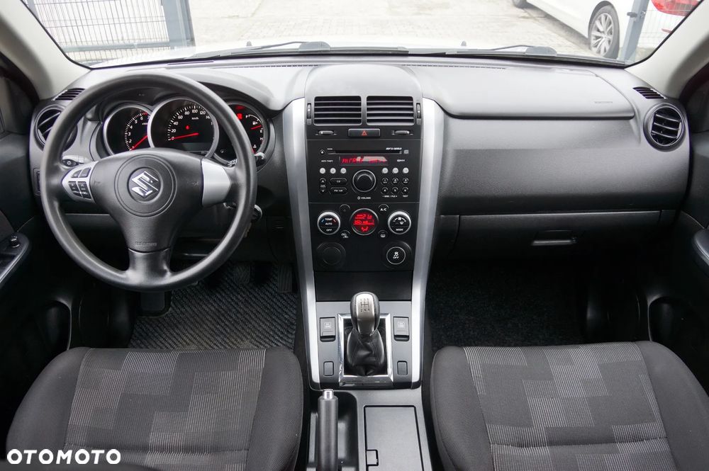 Suzuki Grand Vitara 1.6 Comfort - 11