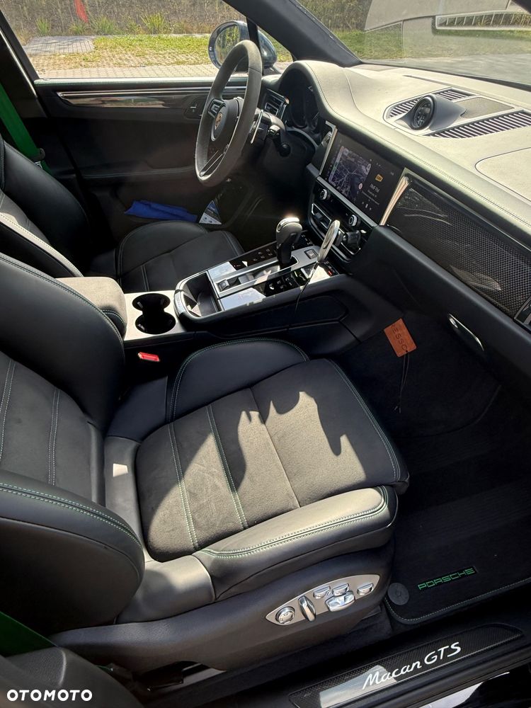 Porsche Macan - 9