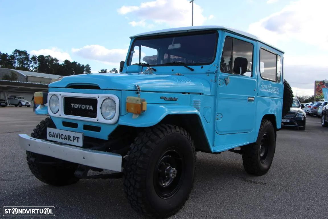 Toyota Land Cruiser - 10