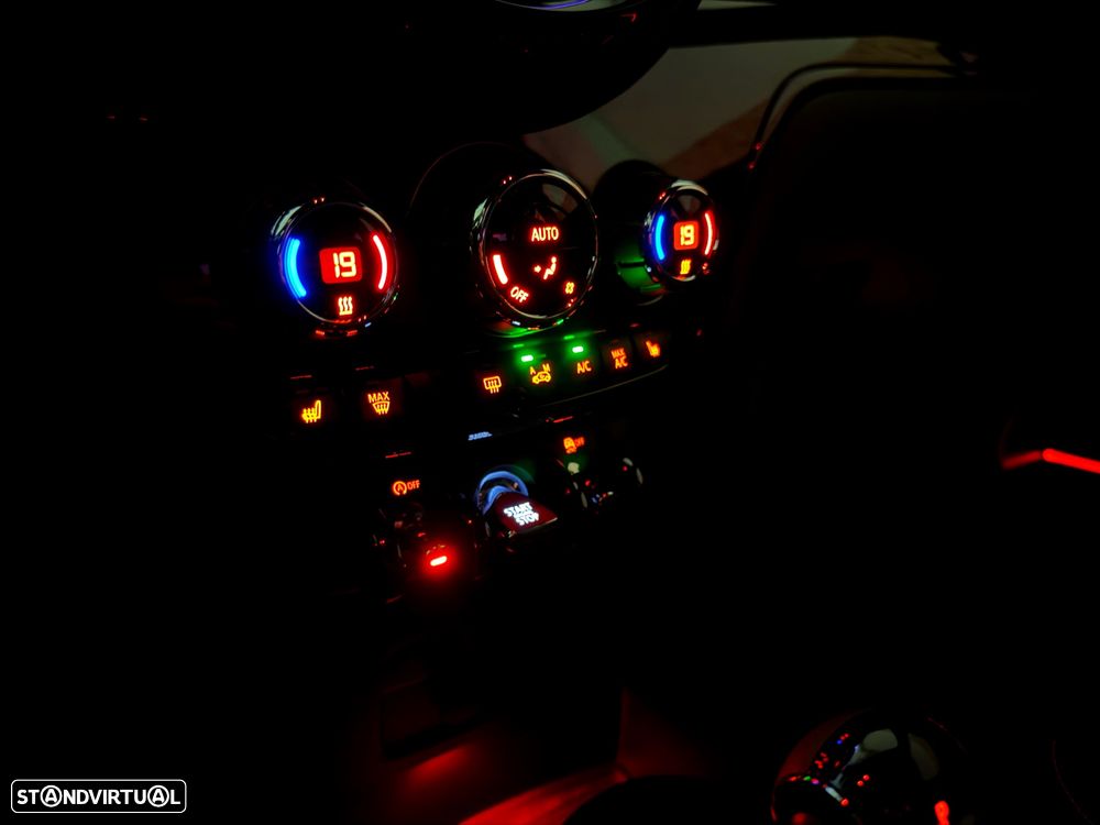 MINI Countryman One D Aut. Essential - 37