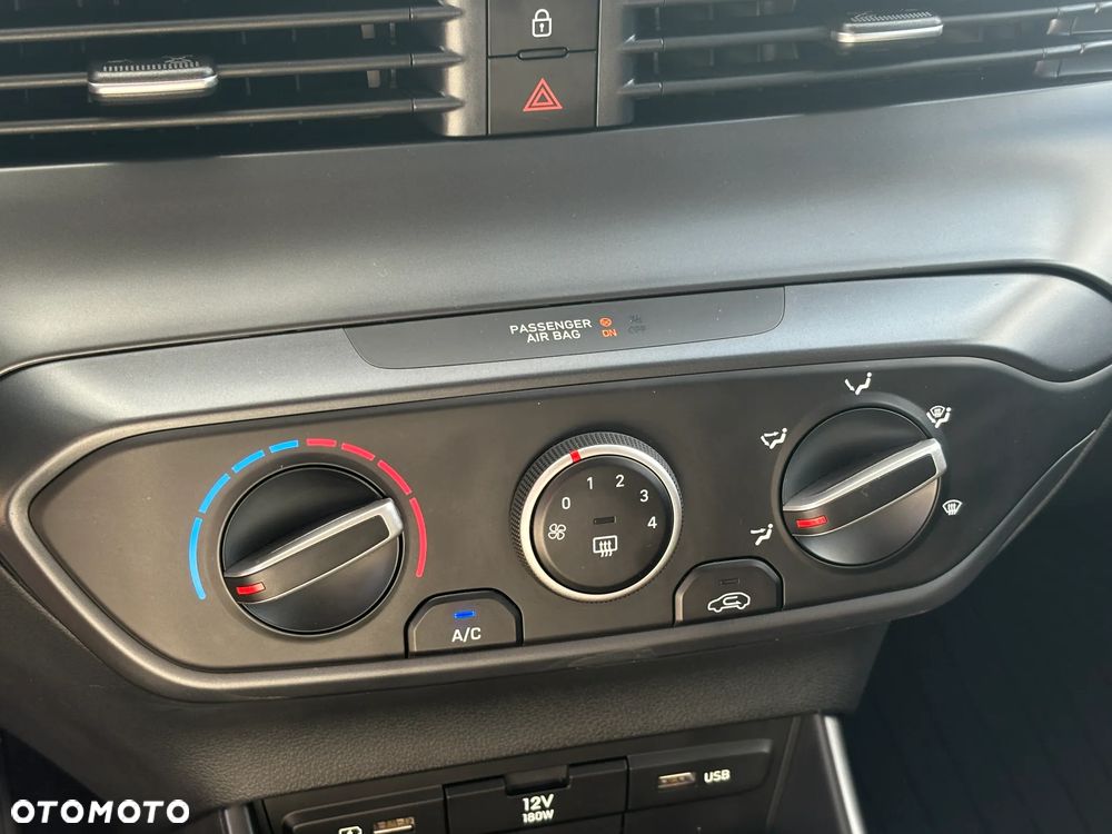 Hyundai i20 1.2 Select - 28