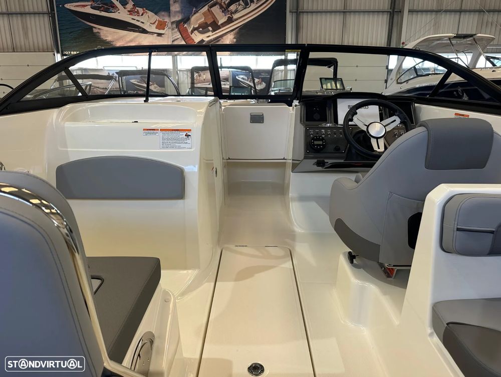 Bayliner VR6 OB - 20
