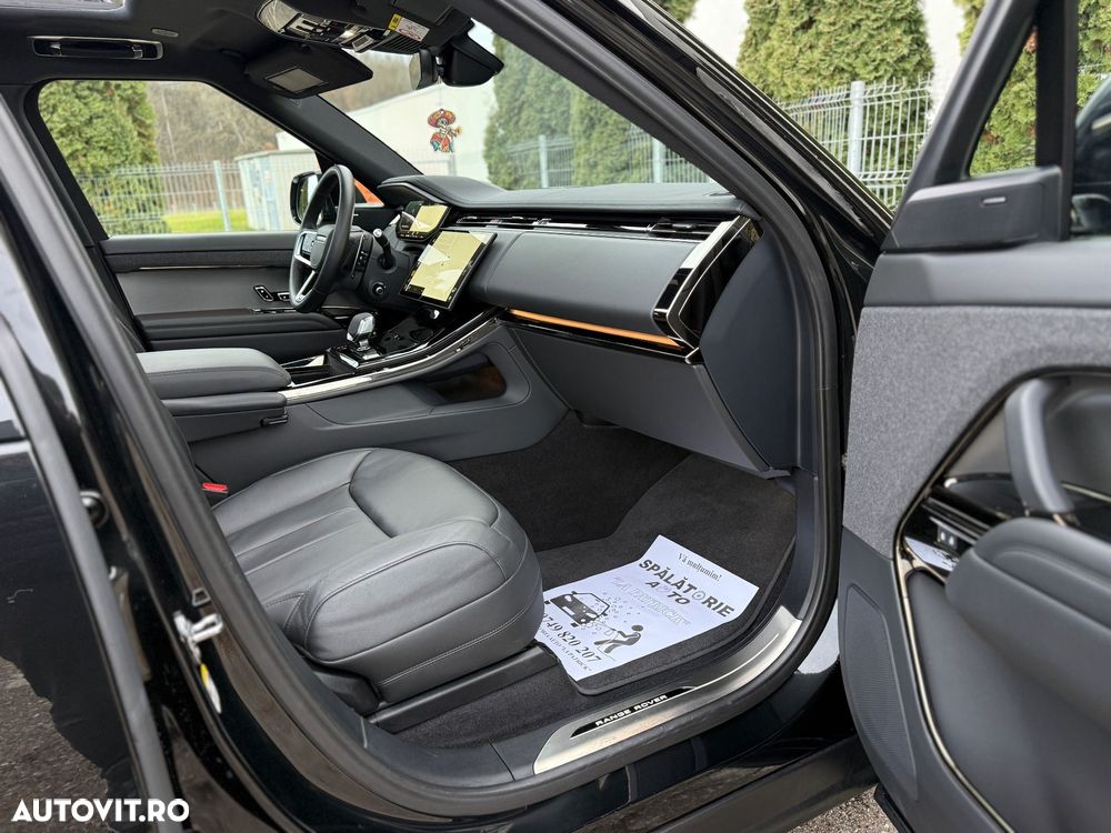 Land Rover Range Rover Sport 3.0 I6 D300 MHEV HSE Dynamic - 33