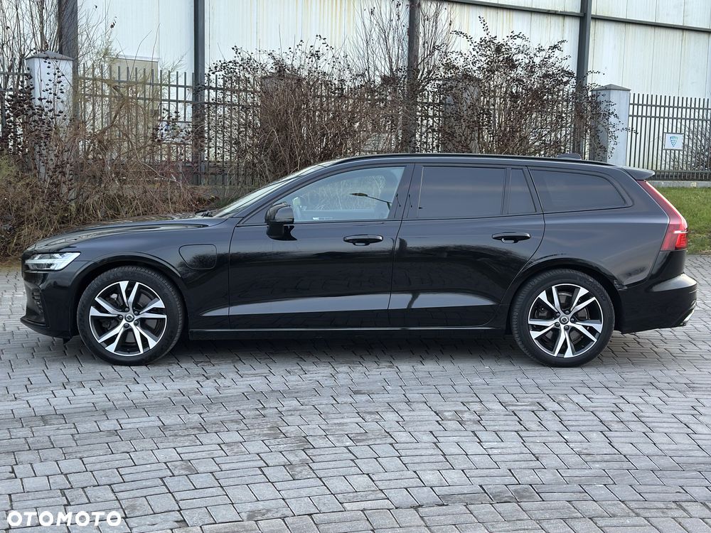 Volvo V60 T6 AWD Recharge Geartronic RDesign - 4