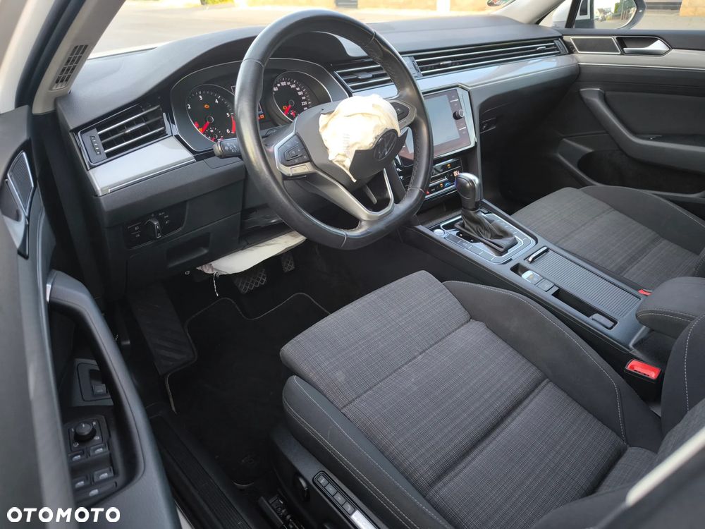 Volkswagen Passat 2.0 TDI SCR DSG Business - 7