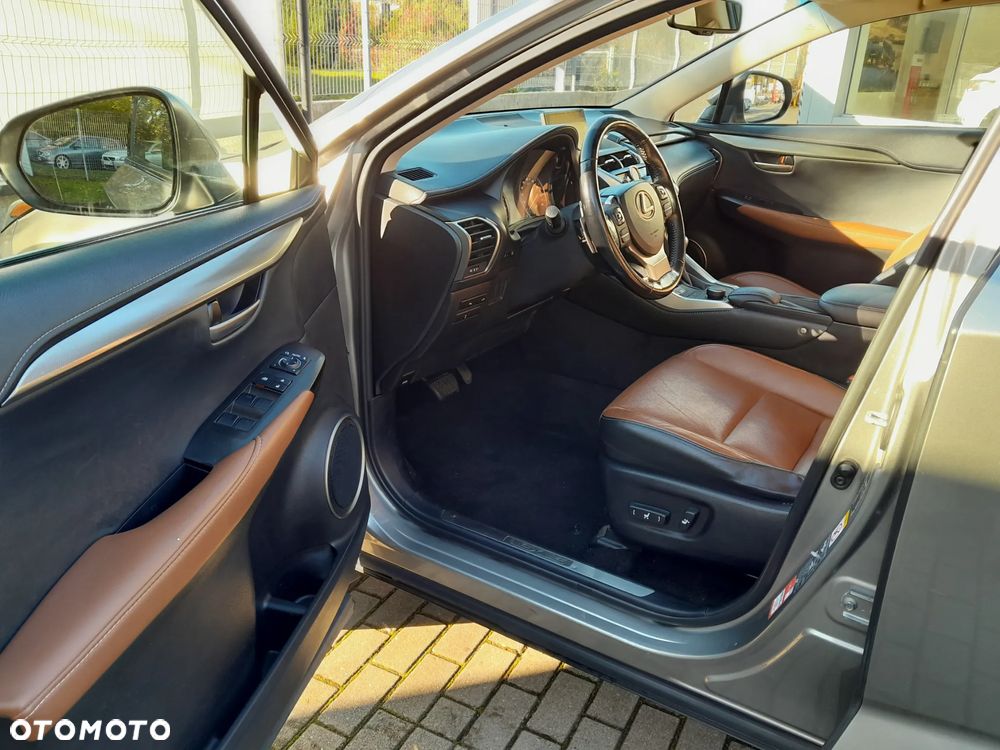 Lexus NX 200t Comfort AWD - 9