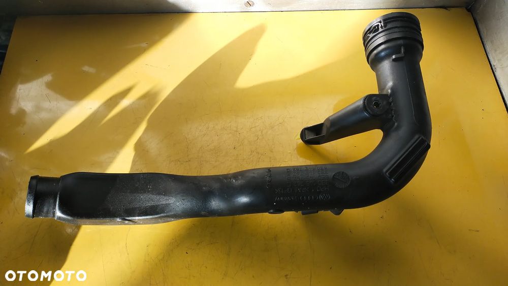 WĄŻ RURA POWIETRZA VW AUDI SEAT SKODA 3B0145762 - 2
