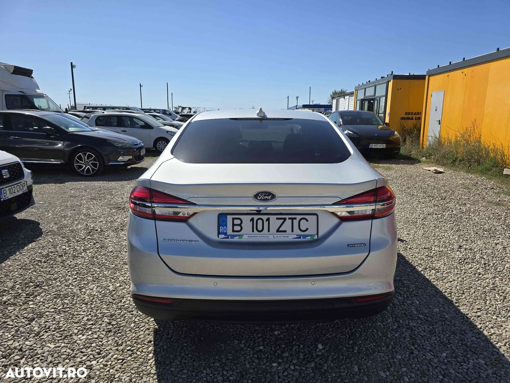 Ford Mondeo - 4