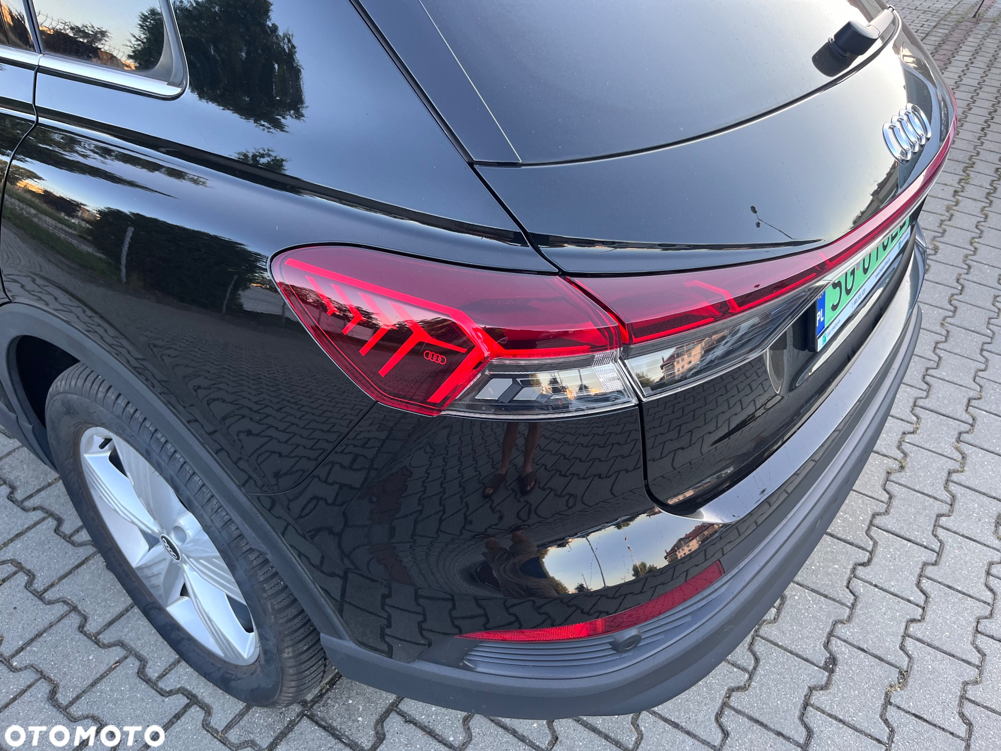 Audi Q4 e-tron 35 52kWh S Line - 9