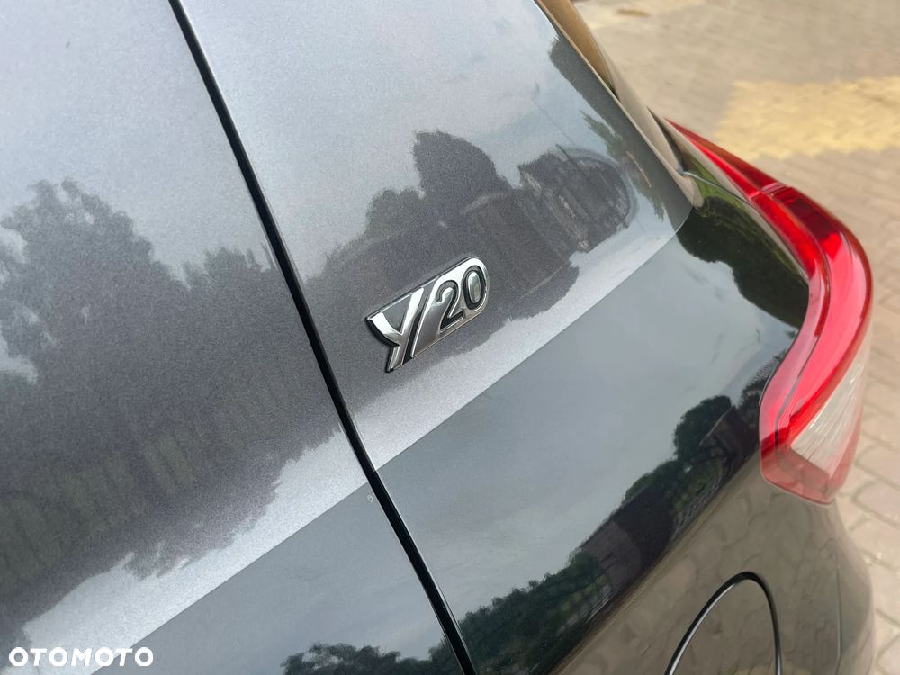 Toyota Yaris 1.5 20th Anniversary - 7